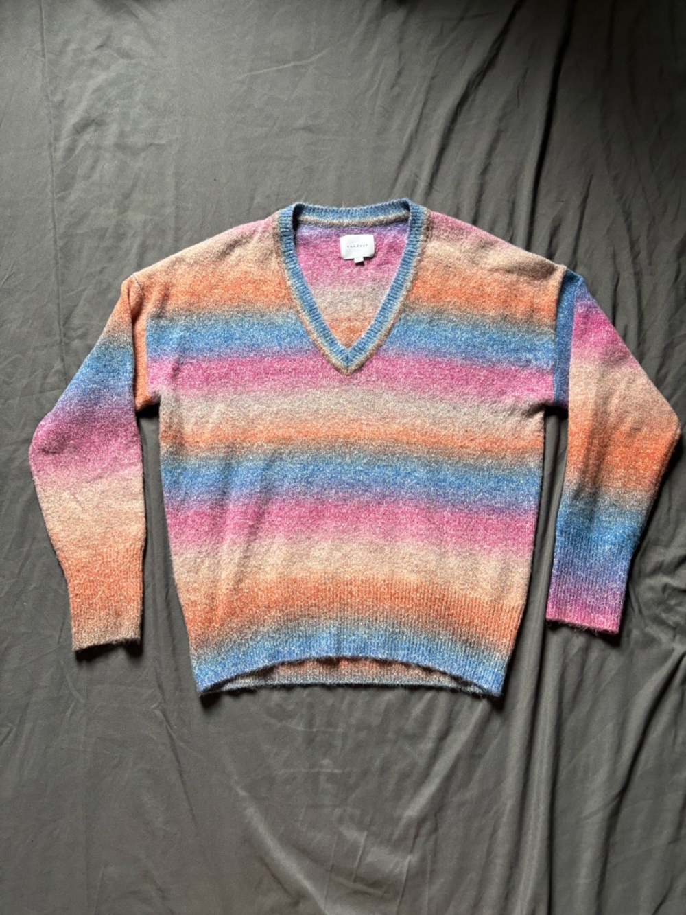 Sundays NYC Andre Ombre V-Neck Sweater- Women’s Size 0 - Picture 2 of 11
